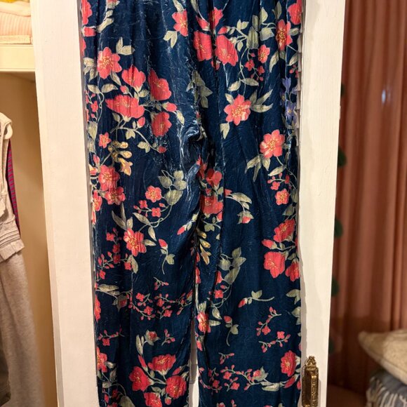 Johnny Was Velvet Floral Wide-Leg Pants • Size L • Boho Luxe - Lightly Worn - Picture 3 of 4